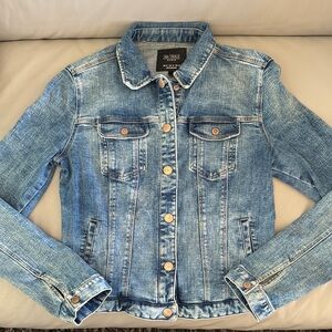 Zara Trafaluc Blue Denim Jacket with Stretch sz medium